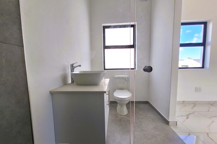 3 Bedroom Property for Sale in Shelley Point Western Cape